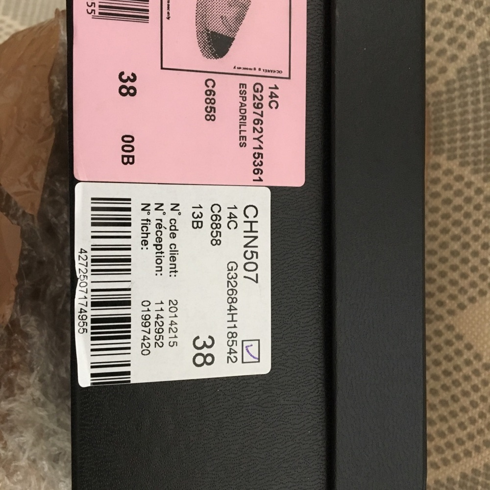 Authentic Channel CC pearl pink suede